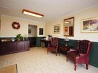 фото отеля Econo Lodge Inn & Suites Airport Windsor Locks