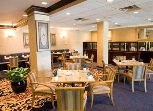фото отеля Holiday Inn Chicago Oakbrook