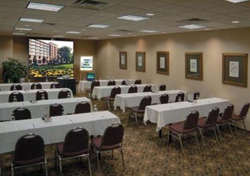 фото отеля Holiday Inn Chicago Oakbrook