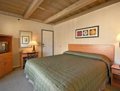 фото отеля City Center Inn & Suites