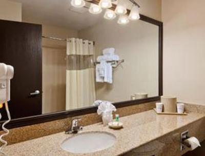 фото отеля Baymont Inn & Suites Dallas Love Field