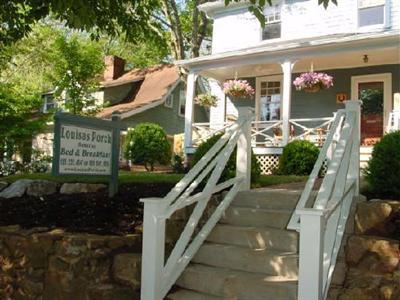 фото отеля Louisa's Porch Home Stay Bed and Breakfast
