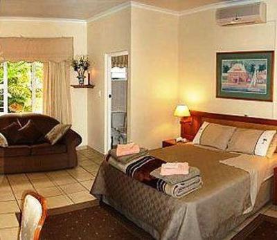фото отеля Centre Court B&B Durban