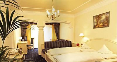 фото отеля Hotel Stroblhof St. Leonhard In Passeier