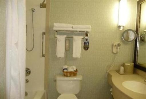 фото отеля Holiday Inn Express Hotel & Suites Pacifica