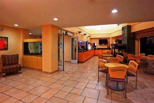 фото отеля Holiday Inn Express Hotel & Suites Pacifica
