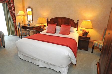 фото отеля BEST WESTERN PREMIER Blunsdon House Hotel