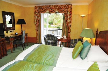 фото отеля BEST WESTERN PREMIER Blunsdon House Hotel