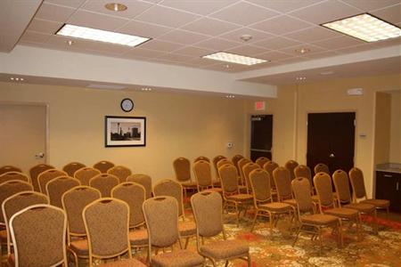 фото отеля Hampton Inn and Suites East Hartford
