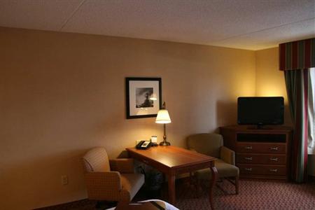 фото отеля Hampton Inn and Suites East Hartford
