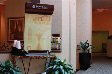 фото отеля Doubletree Boston Milford