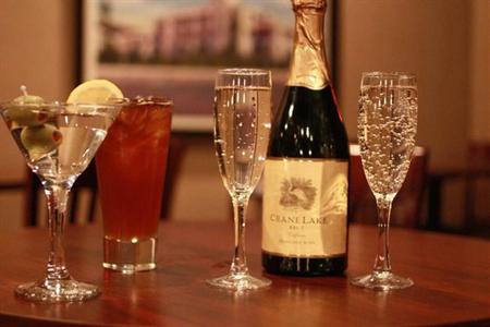 фото отеля Doubletree Boston Milford