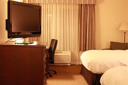 фото отеля Doubletree Boston Milford