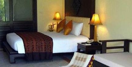 фото отеля Royal Bangsak Beach Resort Phang Nga