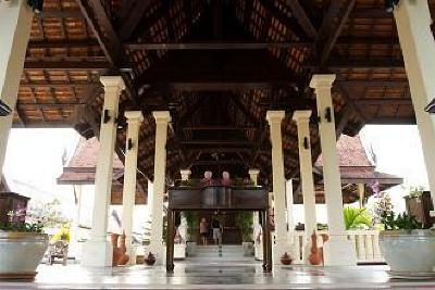 фото отеля Royal Bangsak Beach Resort Phang Nga