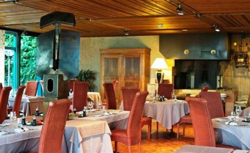 фото отеля Hostellerie Les Chevreuils