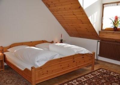 фото отеля Hotel Gasthof Kranz Blumberg
