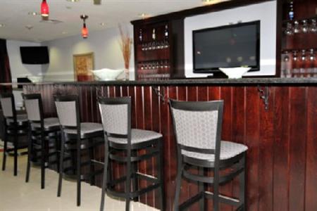 фото отеля BEST WESTERN Goodman Inn & Suites