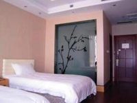 Green Tree Inn Qianan Fortune Center Hotel
