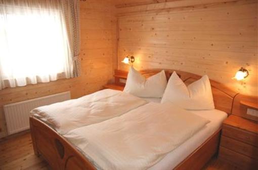 фото отеля Feriendorf Stodertraum