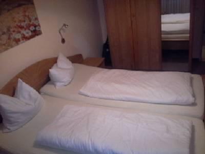 фото отеля Kur-Apartment Hotel Am Riesenbuhl