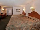 фото отеля Rodeway Inn Commack