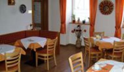 фото отеля Hotel Vöslauerhof Bad Voslau
