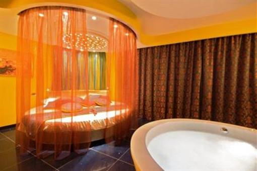 фото отеля La Dolce Vita Hotel & Motel Villa di Serio