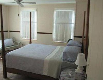 фото отеля The Old Mill Inn Bed and Breakfast