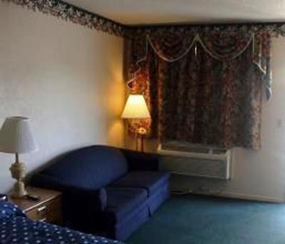 фото отеля Huntington Inn
