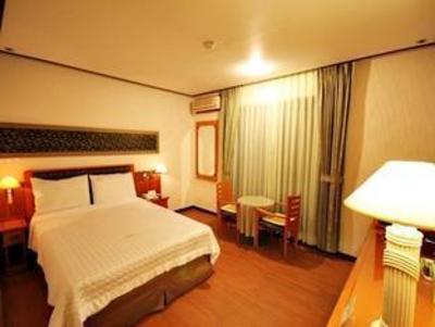 фото отеля Ritzcal Hotel