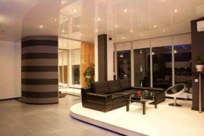 фото отеля Downtown Apartments Kharkov