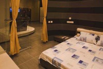 фото отеля Downtown Apartments Kharkov
