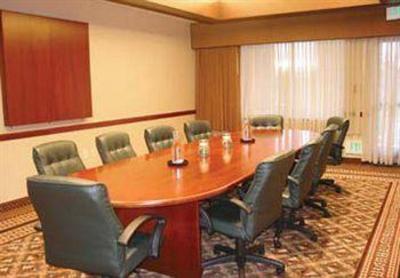 фото отеля Courtyard by Marriott Minneapolis St. Paul/Roseville