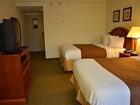 фото отеля Runnemede Inn & Suites