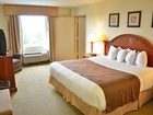 фото отеля Runnemede Inn & Suites
