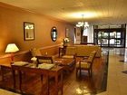 фото отеля Runnemede Inn & Suites