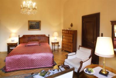 фото отеля Schlosshotel Obermayerhofen