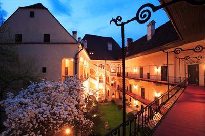 фото отеля Schlosshotel Obermayerhofen