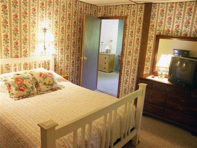 фото отеля Open Hearth Inn