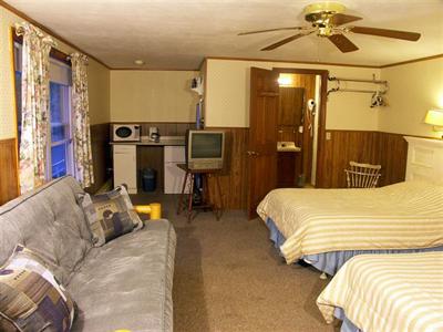 фото отеля Open Hearth Inn