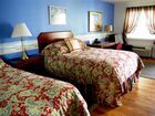 фото отеля Riverboat Inn