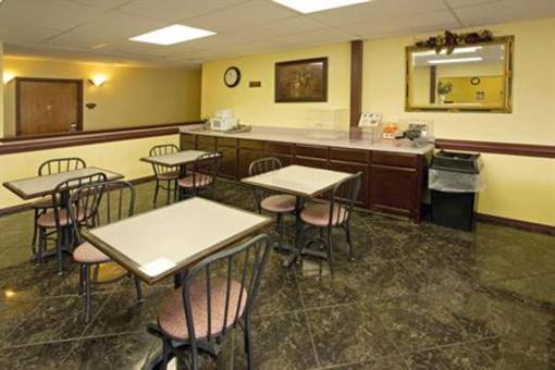 фото отеля Americas Best Value Inn - Weslaco
