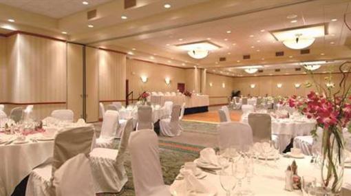 фото отеля Hilton Garden Inn Houston Northwest American Plaza