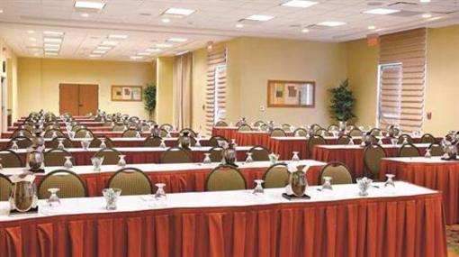 фото отеля Hilton Garden Inn Houston Northwest American Plaza
