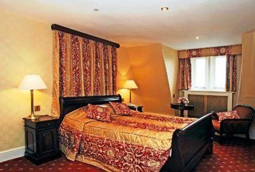 фото отеля Crewe Arms Hotel
