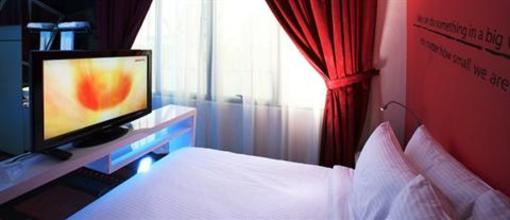 фото отеля Zoom Inn Boutique Hotel