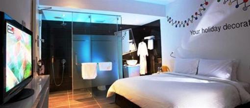 фото отеля Zoom Inn Boutique Hotel