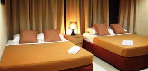 фото отеля Golden Leaf Hotel