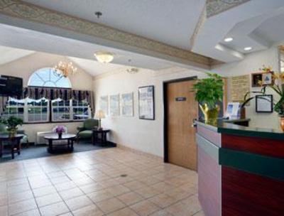 фото отеля Microtel Inn & Suites Detroit Roseville (Michigan)